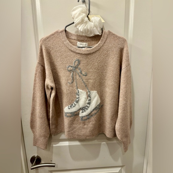 NWT Sincerely Jules Ice Skates Sweater & Chiffon Scrunchie Set - L - Picture 1 of 7